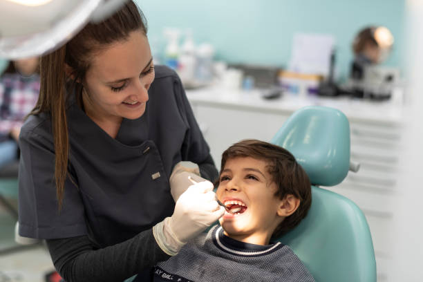 Best Emergency Tooth Extraction in Bloomfield, IA